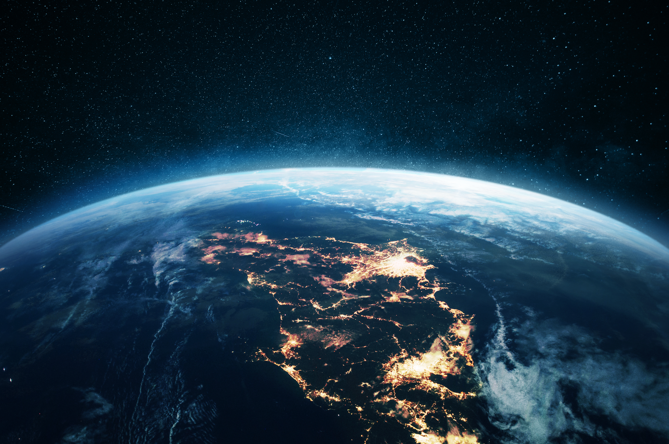 Mit der Holzklasse ins All? Das geht!